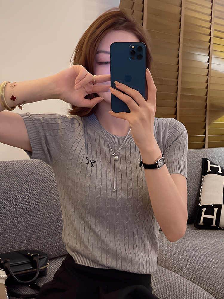 All-matching Pullover Bow Embroidery Twist Knitted Short Sleeve - Classy Collective