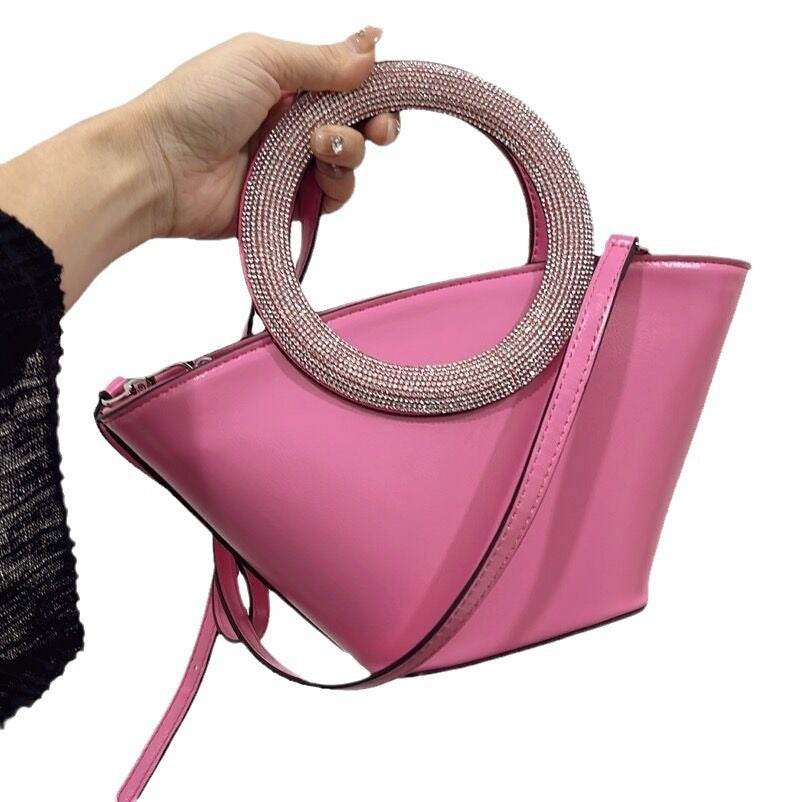 Diamond Round Handle Portable Basket Pack - Classy Collective
