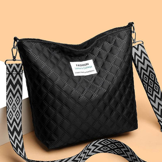 Fashion Quilted Shoulder Diamond Lattice Letter Label Large-capacity Crossbody Bag - Classy Collective